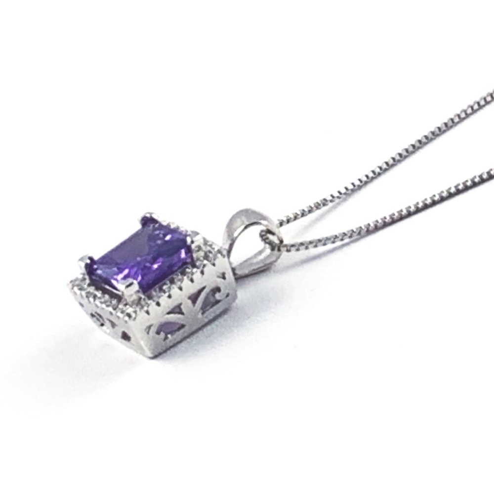 NEW Cubic Zirconia Pendant Necklace